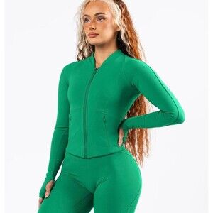 Alphalete aura sculpt jacket